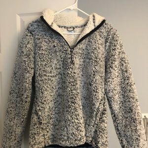 Fuzzy quarter zip